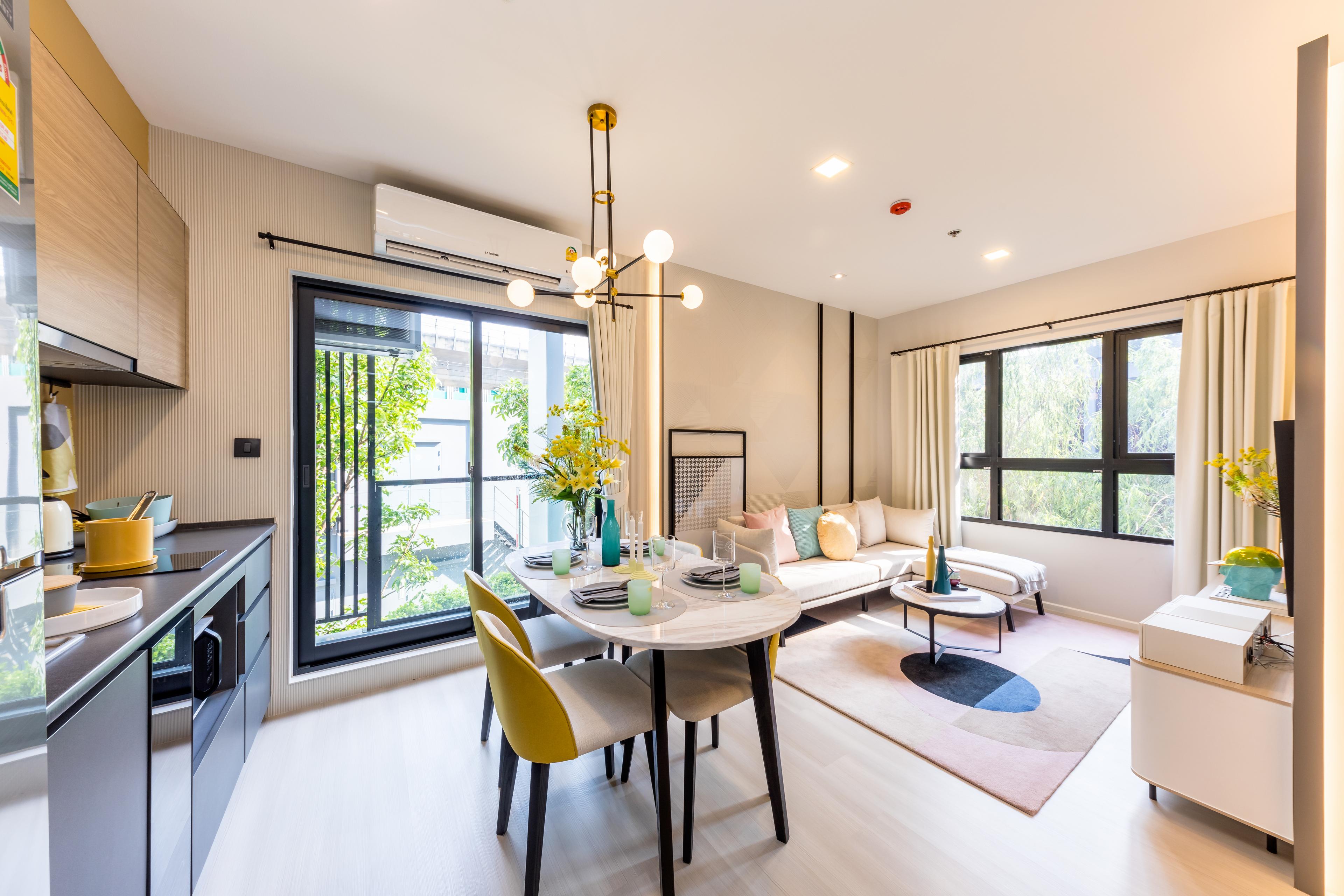2 BEDROOM